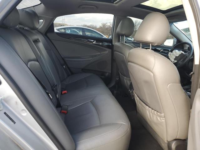 Photo 10 from auction – 2012 HYUNDAI SONATA SE with VIN 5NPEC4AC7CH391720