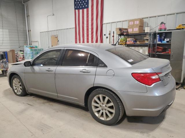 Photo 2 from auction – 2013 CHRYSLER 200 LIMITE with VIN 1C3CCBCG5DN560005