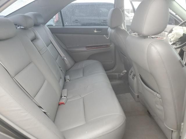 Photo 10 from auction – 2005 TOYOTA CAMRY LE with VIN 4T1BF30K45U600610