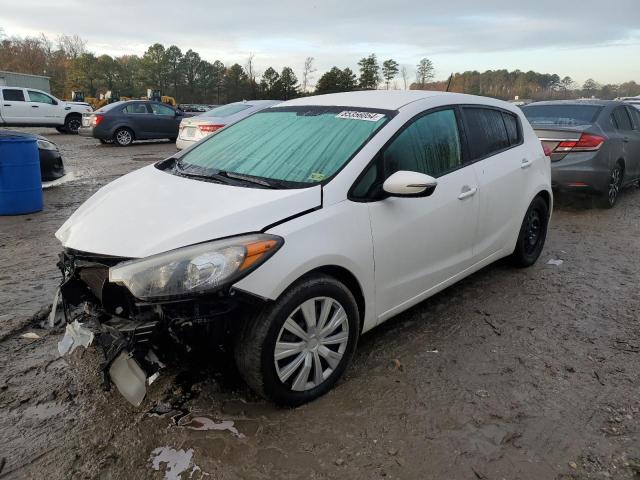 Photo 1 from auction – 2016 KIA FORTE LX with VIN KNAFK5A85G5644061