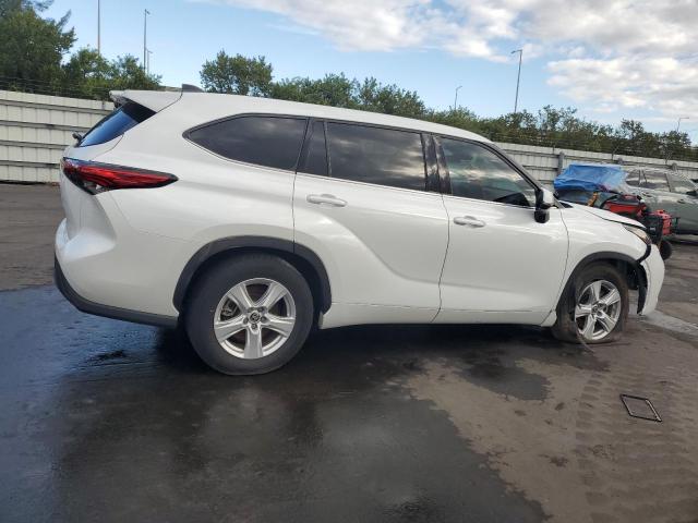 Photo 3 from auction – 2022 TOYOTA HIGHLANDER with VIN 5TDCZRAH9NS132688