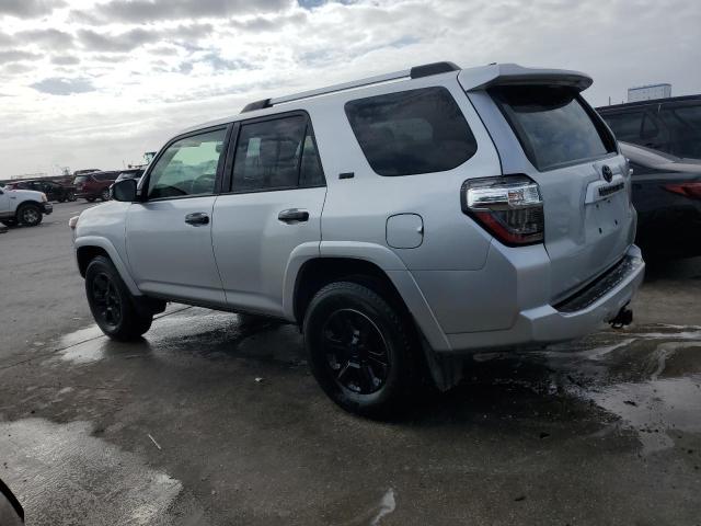 Photo 2 from auction – 2021 TOYOTA 4RUNNER SR with VIN JTEEU5JR4M5238068