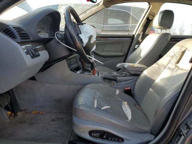 Photo 7 from auction – 2002 BMW 325 I with VIN WBAEV33442KL73781