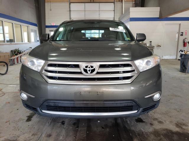 Photo 5 from auction – 2013 TOYOTA HIGHLANDER with VIN 5TDBK3EH0DS268553