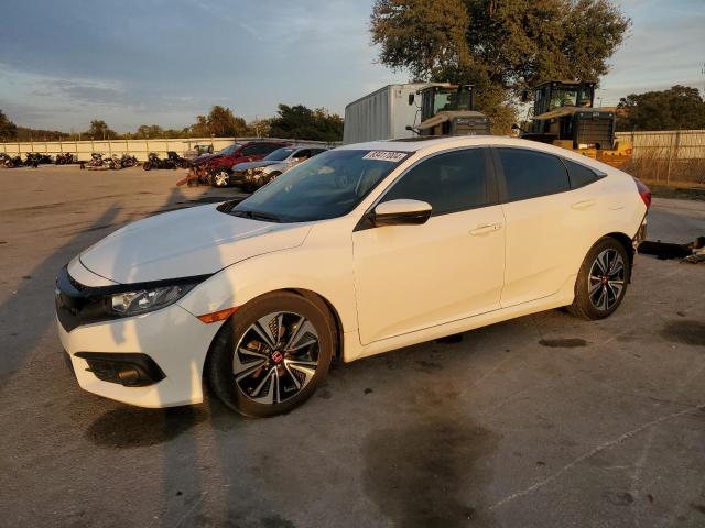 HONDA CIVIC EX 2018 with VIN JHMFC1F33JX026771 - Photo from auction