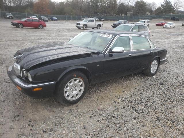 JAGUAR VANDENPLAS 2003 with VIN SAJDA24C33LF52131 - Photo from auction