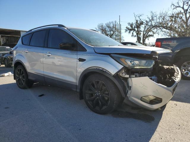 Photo 4 from auction – 2017 FORD ESCAPE SE with VIN 1FMCU0G99HUA99276