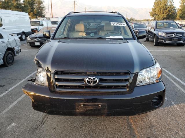 Photo 5 from auction – 2005 TOYOTA HIGHLANDER with VIN JTEGD21A650121219