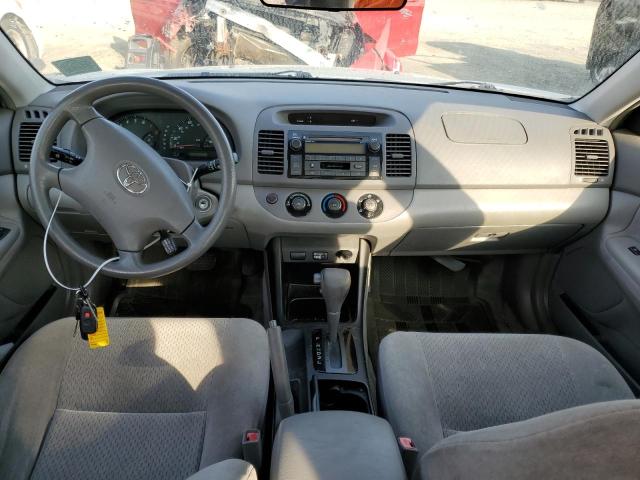 Photo 8 from auction – 2002 TOYOTA CAMRY LE with VIN JTDBE32K520046078