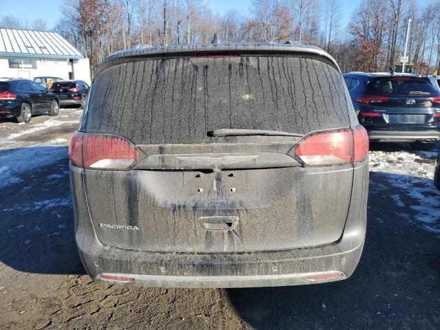 Photo 6 from auction – 2017 CHRYSLER PACIFICA T with VIN 2C4RC1EG9HR647606