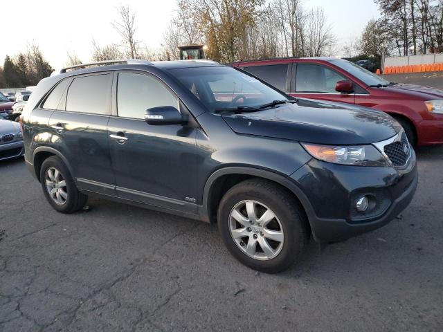 Photo 4 from auction – 2013 KIA SORENTO LX with VIN 5XYKTDA26DG331639