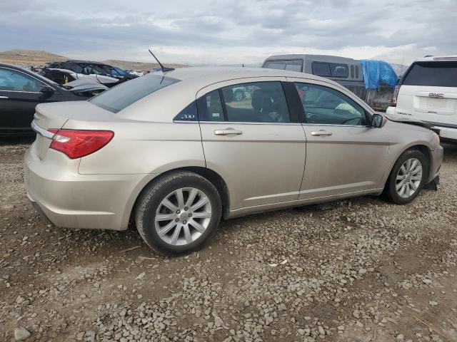 Photo 3 from auction – 2014 CHRYSLER 200 TOURIN with VIN 1C3CCBBG2EN114350