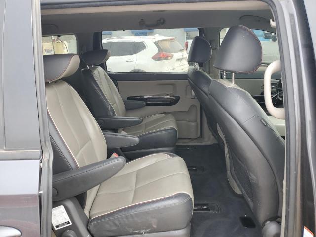 Photo 11 from auction – 2017 KIA SEDONA EX with VIN KNDMC5C13H6319296