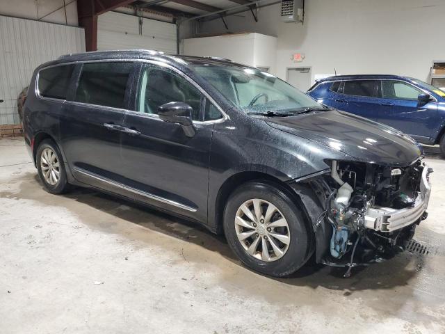 Photo 4 from auction – 2019 CHRYSLER PACIFICA T with VIN 2C4RC1BG4KR666091