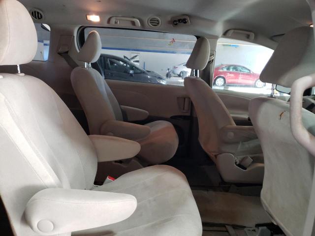 Photo 11 from auction – 2011 TOYOTA SIENNA with VIN 5TDZK3DC7BS082977