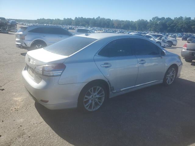 Photo 3 from auction – 2010 LEXUS HS 250H with VIN JTHBB1BA2A2001685