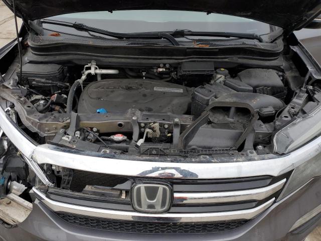 Photo 12 from auction – 2016 HONDA PILOT TOUR with VIN 5FNYF5H94GB017929