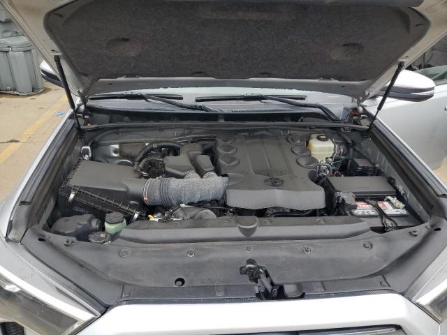Photo 11 from auction – 2021 TOYOTA 4RUNNER SR with VIN JTENU5JR1M5893014