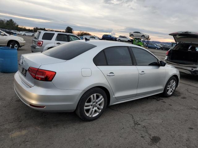 Photo 3 from auction – 2015 VOLKSWAGEN JETTA BASE with VIN 3VW2K7AJ0FM242941