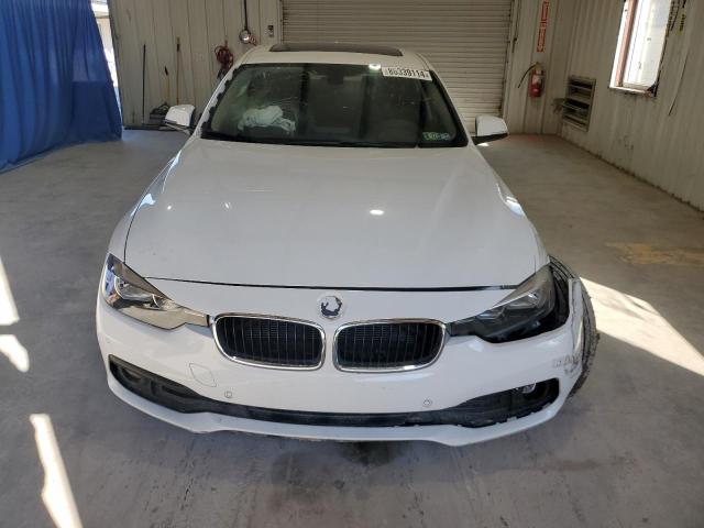Photo 5 from auction – 2017 BMW 320 I with VIN WBA8E1G50HNU13477