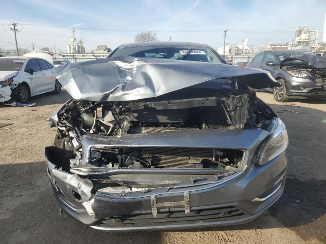 Photo 5 from auction – 2016 VOLVO S60 PLATIN with VIN LYV402FM4GB108884