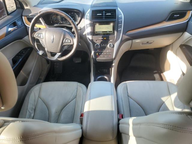 Photo 8 from auction – 2017 LINCOLN MKC SELECT with VIN 5LMCJ2C93HUL12018
