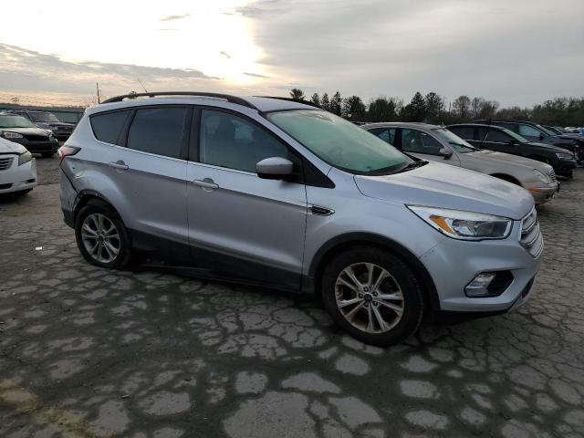 Photo 4 from auction – 2018 FORD ESCAPE SE with VIN 1FMCU0GD0JUD46629