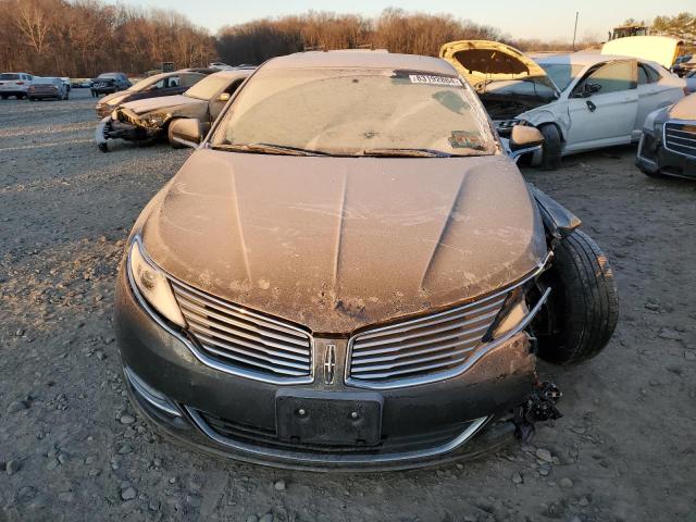 Снимка 5 от търг – 2016 LINCOLN MKZ с VIN 3LN6L2JK0GR613285