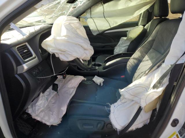 Photo 7 from auction – 2017 TOYOTA HIGHLANDER with VIN 5TDZZRFH7HS218976