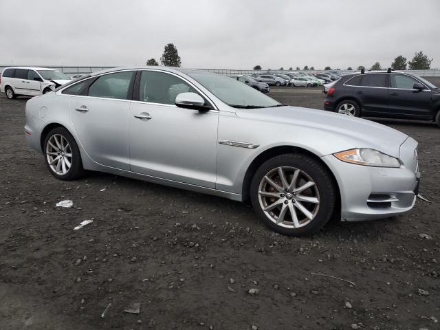 Photo 4 from auction – 2013 JAGUAR XJ with VIN SAJWA1C71D8V58597