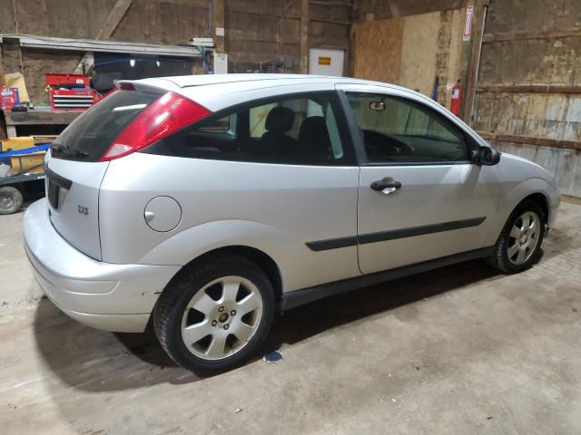 Photo 3 from auction – 2001 FORD FOCUS ZX3 with VIN 3FAFP31381R136352