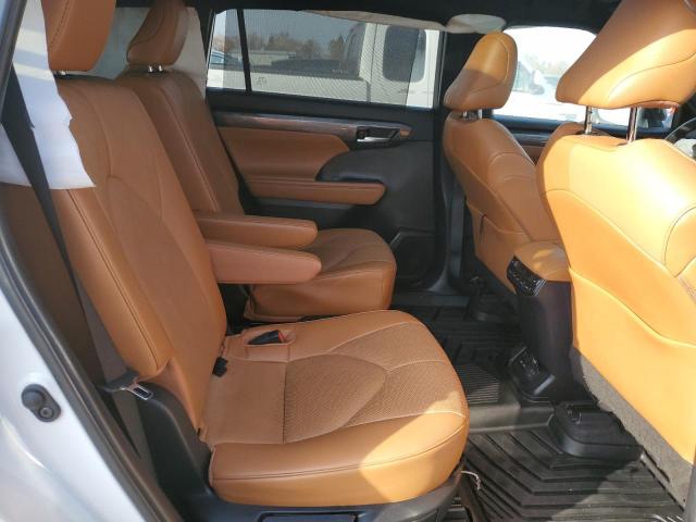 Снимка 11 от търг – 2023 TOYOTA HIGHLANDER с VIN 5TDEBRCH9PS125835