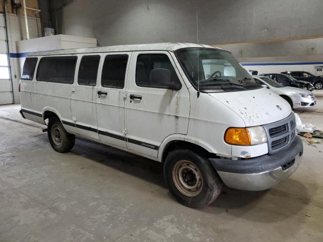 Photo 4 from auction – 2000 DODGE RAM WAGON with VIN 2B5WB35Z6YK149125