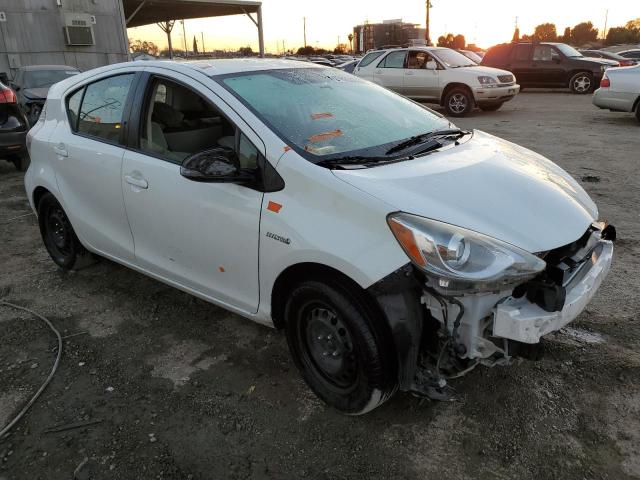 Photo 4 from auction – 2016 TOYOTA PRIUS C with VIN JTDKDTB38G1133955