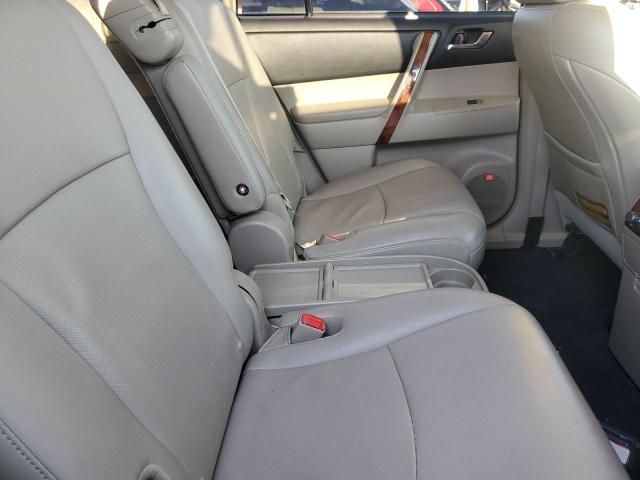 Photo 11 from auction – 2013 TOYOTA HIGHLANDER with VIN 5TDYK3EH9DS134716