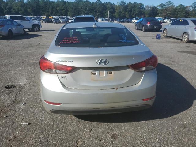 Photo 6 from auction – 2016 HYUNDAI ELANTRA SE with VIN 5NPDH4AE1GH724840
