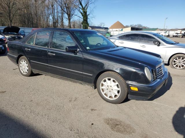 Photo 4 from auction – 1996 MERCEDES-BENZ E 300D with VIN WDBJF20F9TJ023003