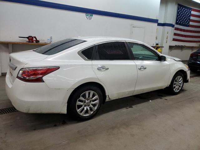 Photo 3 from auction – 2015 NISSAN ALTIMA 2.5 with VIN 1N4AL3AP1FN320972