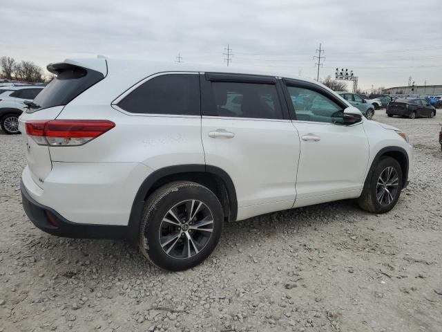 Фото 3 с аукциона – 2017 TOYOTA HIGHLANDER с VIN 5TDBZRFH4HS364608