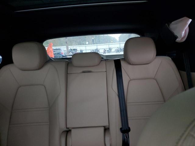 Photo 10 from auction – 2022 PORSCHE CAYENNE with VIN WP1AA2AY6NDA02593