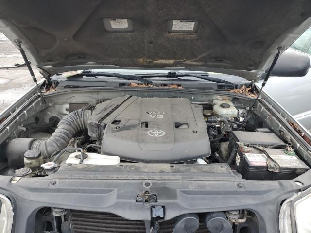Photo 11 from auction – 2004 TOYOTA 4RUNNER SR with VIN JTEZU14R440040397