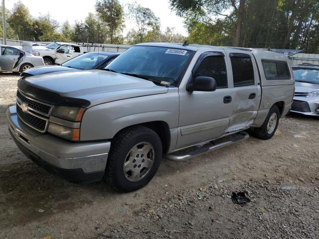 CHEVROLET SILVERADO 2006 with VIN 2GCEC13TX61162806 - Photo from auction