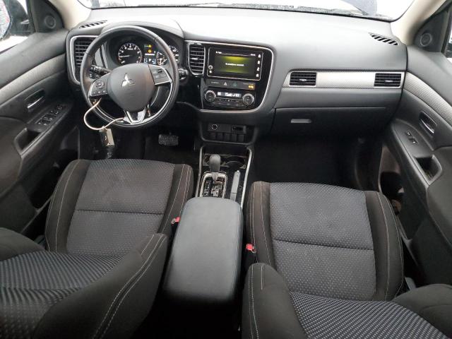 Photo 8 from auction – 2018 MITSUBISHI OUTLANDER with VIN JA4AD3A32JJ004771