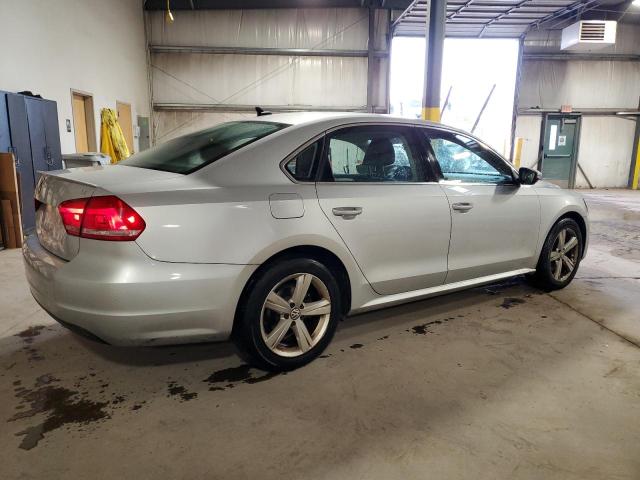 Photo 3 from auction – 2012 VOLKSWAGEN PASSAT SE with VIN 1VWBP7A31CC071052