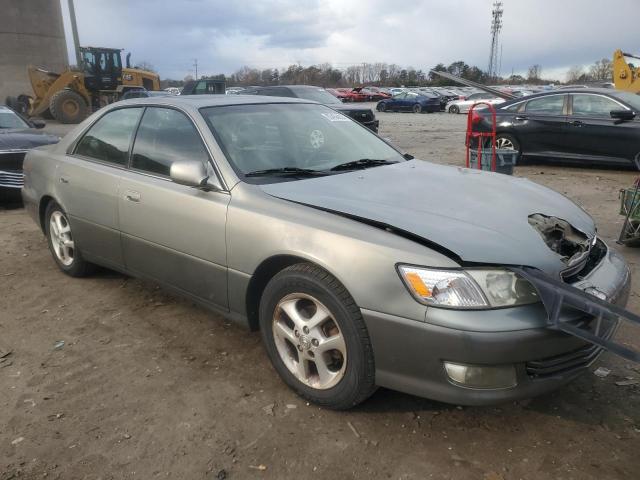 Photo 4 from auction – 2000 LEXUS ES 300 with VIN JT8BF28G6Y5095617