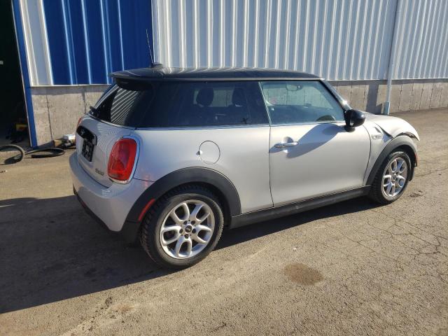 Photo 3 from auction – 2016 MINI COOPER with VIN WMWXP5C56G2D70995
