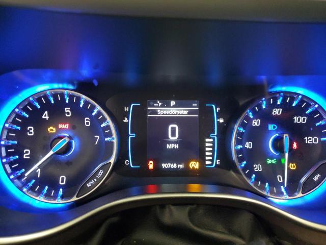 Photo 9 from auction – 2018 CHRYSLER PACIFICA T with VIN 2C4RC1FG4JR102899