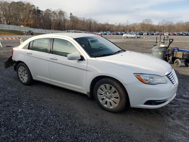 Photo 4 from auction – 2011 CHRYSLER 200 LX with VIN 1C3BC4FB1BN560376