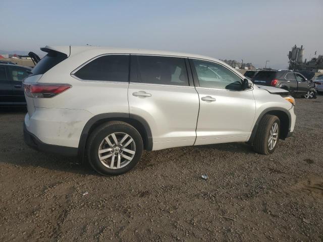 Photo 3 from auction – 2014 TOYOTA HIGHLANDER with VIN 5TDBKRFH5ES040096