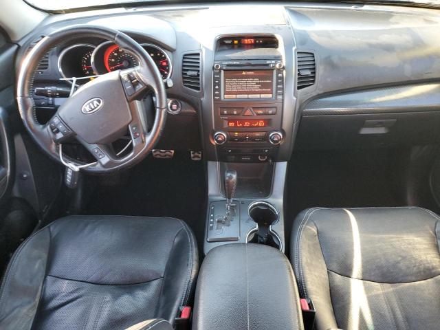 Photo 8 from auction – 2011 KIA SORENTO SX with VIN 5XYKWDA29BG177643